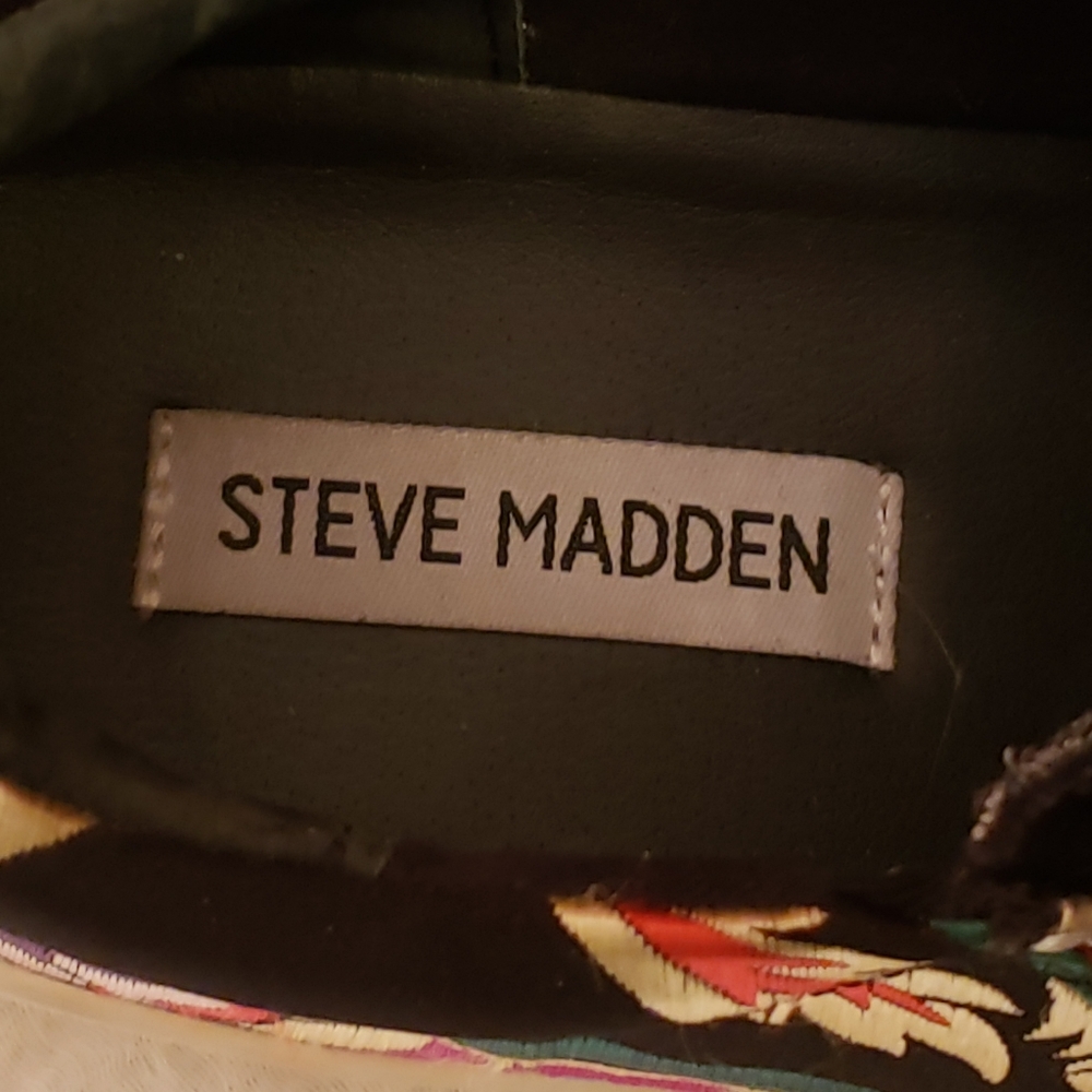 Steve Madden Geary Embroidered Sneakers sz 8 - Picture 11 of 14